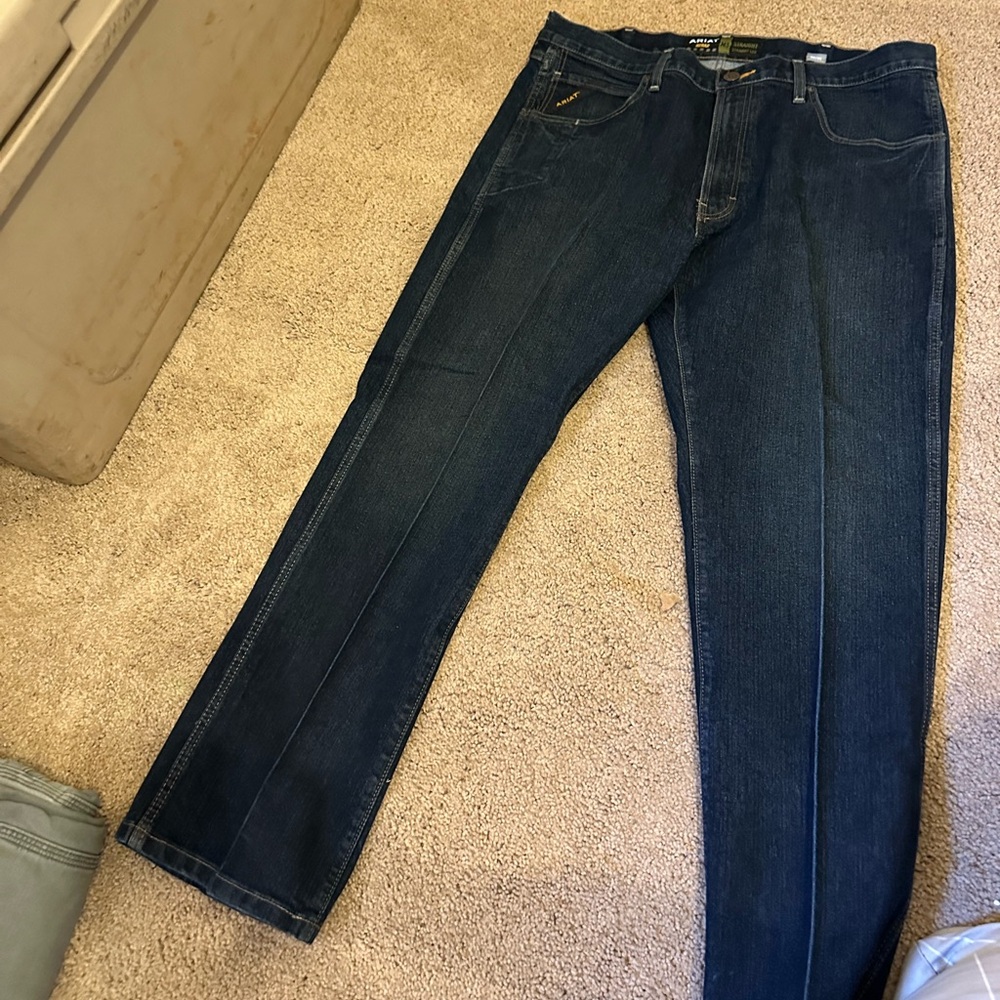 38/30 men’s ariat pants
